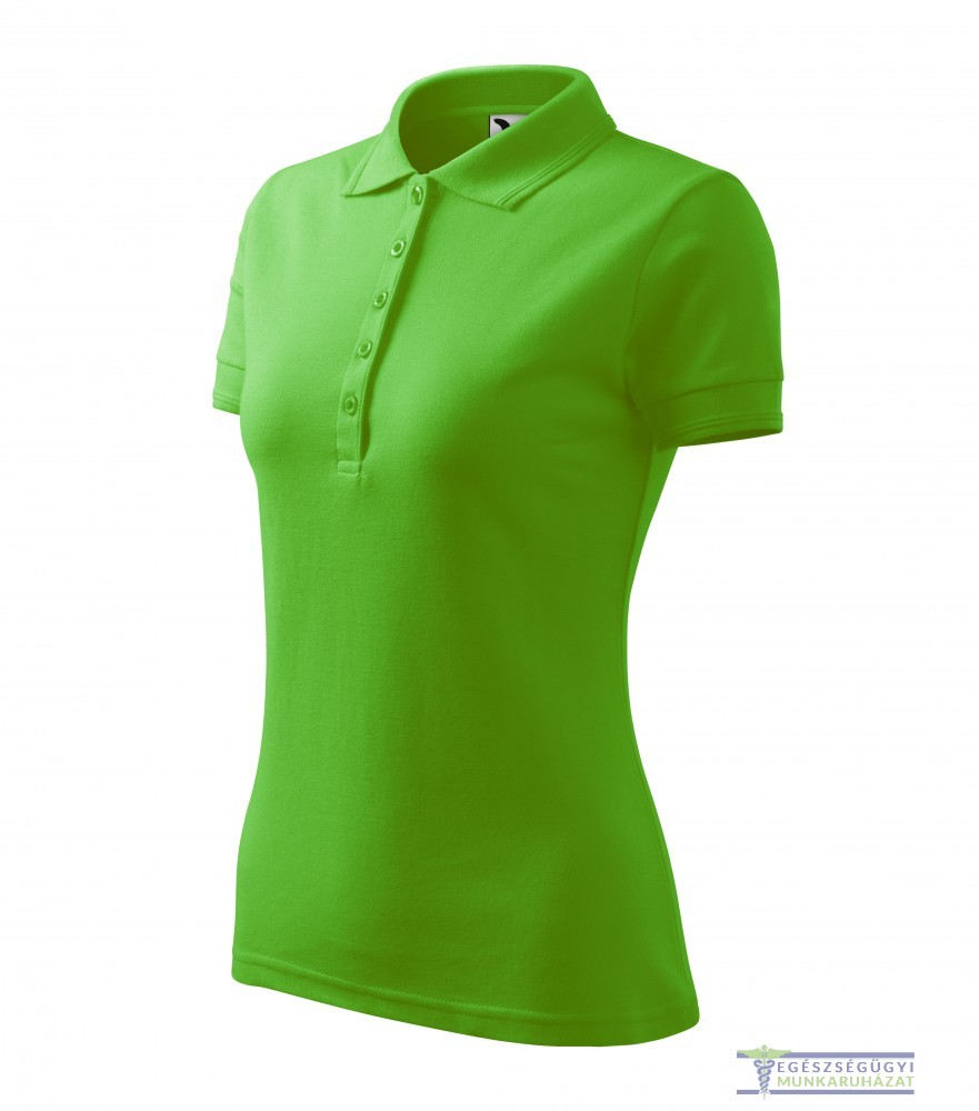 green t shirt collar