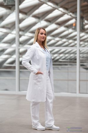 Kamélia lab coat